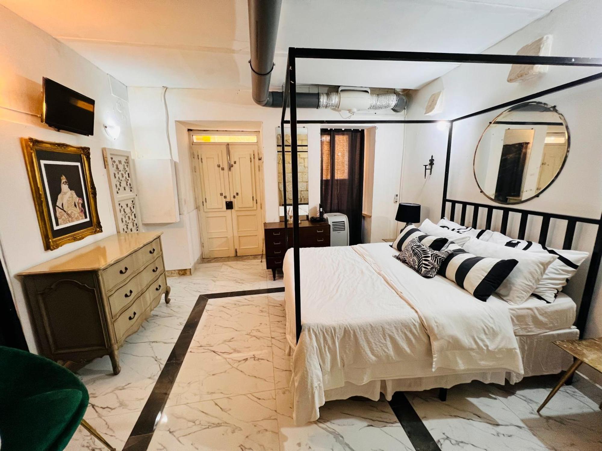 Charming Townhouse Prime Area Valletta公寓 外观 照片