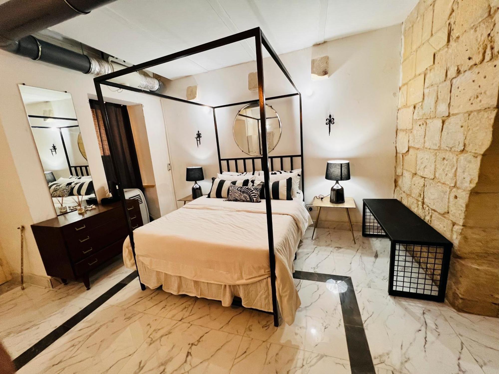 Charming Townhouse Prime Area Valletta公寓 外观 照片
