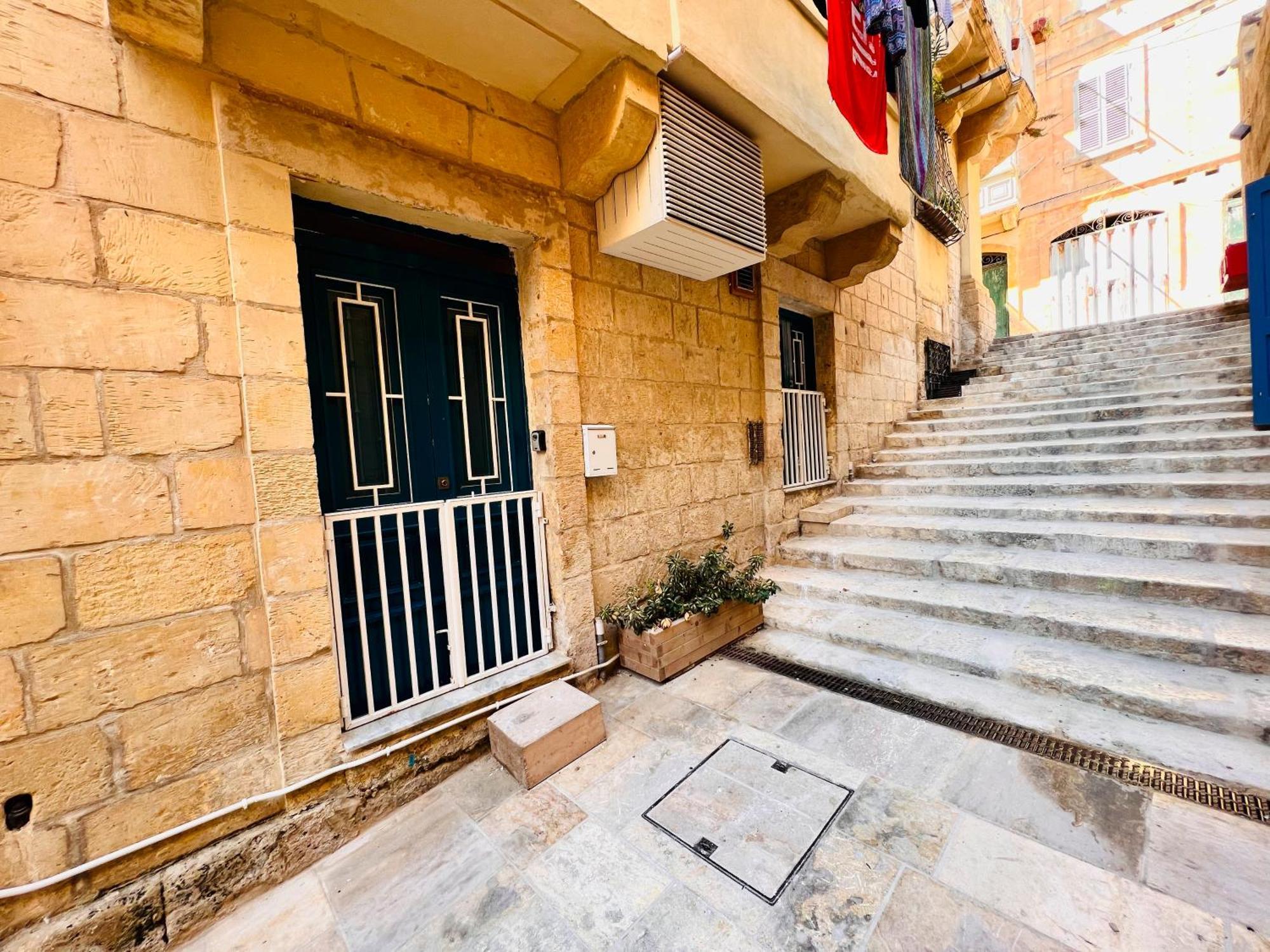 Charming Townhouse Prime Area Valletta公寓 外观 照片