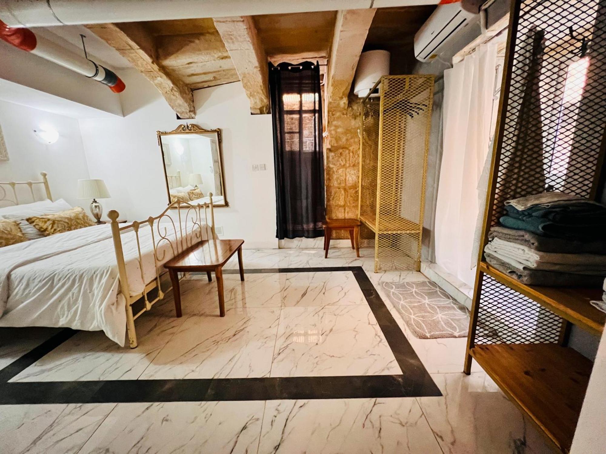 Charming Townhouse Prime Area Valletta公寓 外观 照片