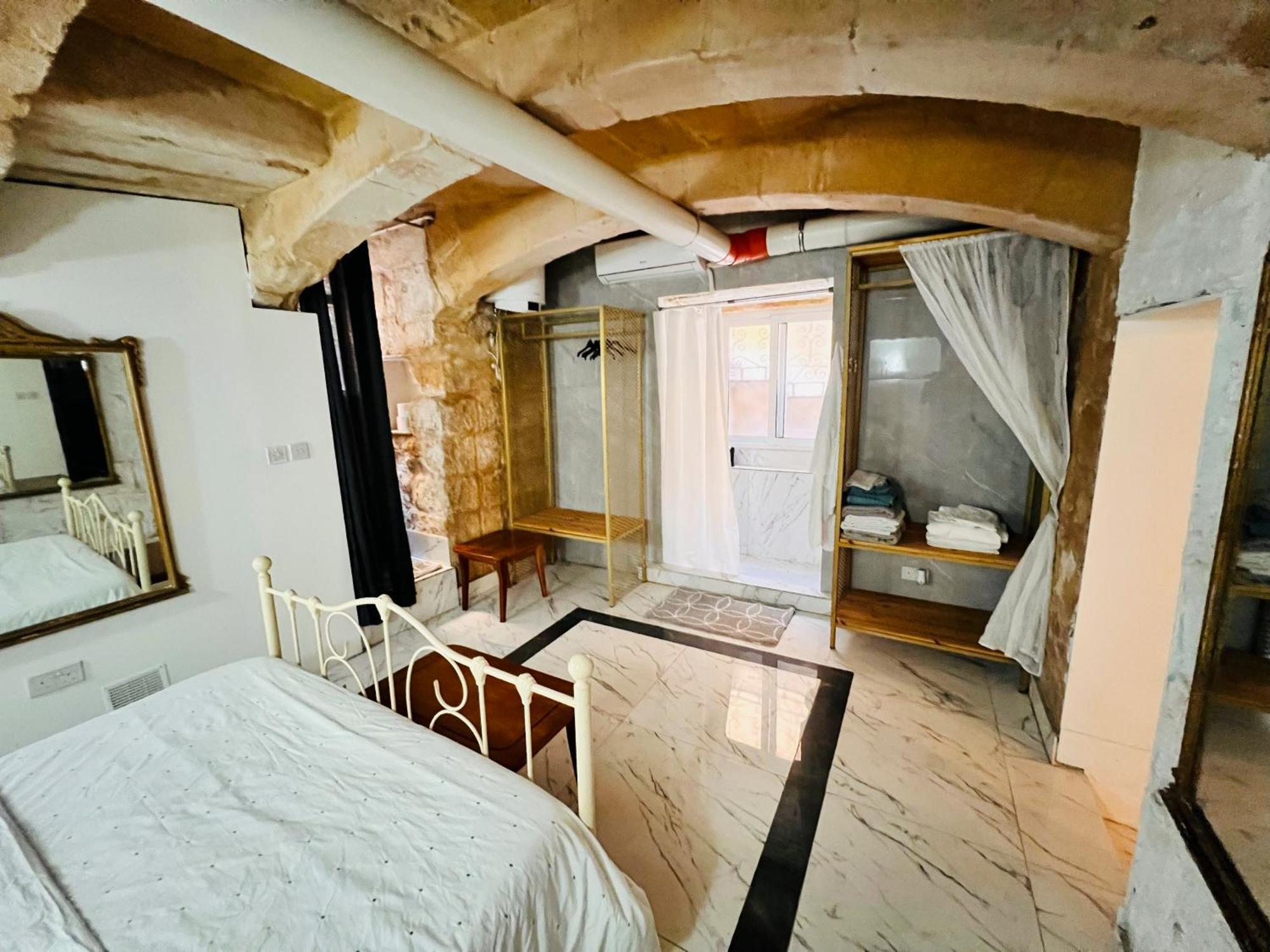 Charming Townhouse Prime Area Valletta公寓 外观 照片