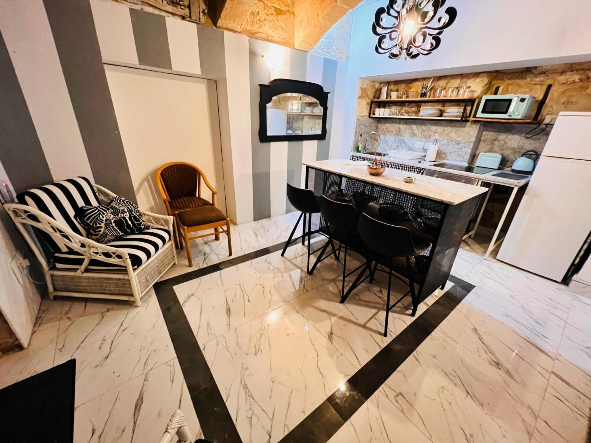 Charming Townhouse Prime Area Valletta公寓 外观 照片